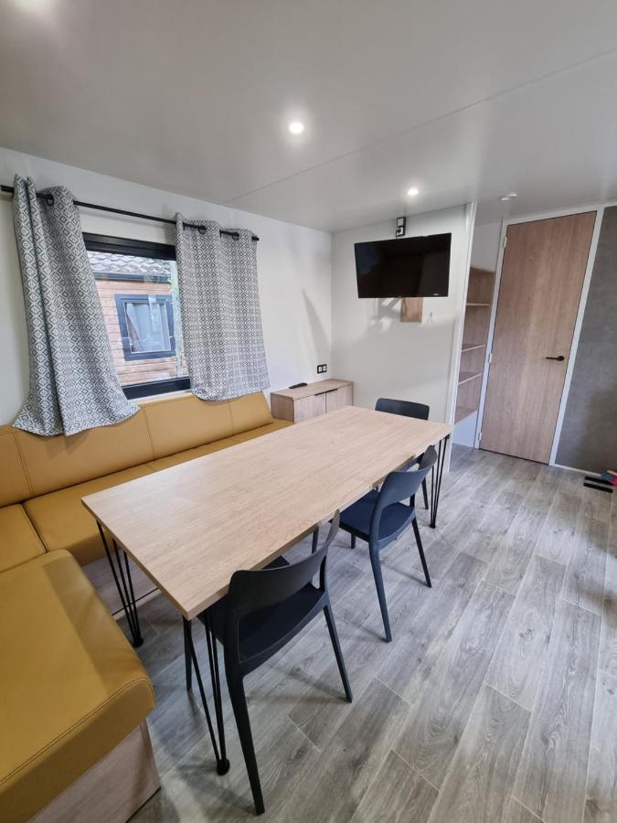 Mobil Home Xxl2 4 Chambres - Camping Bordeaux Lac Bruges Εξωτερικό φωτογραφία